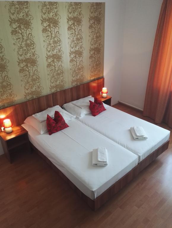 Hid Hotel Budapest Ngoại thất bức ảnh