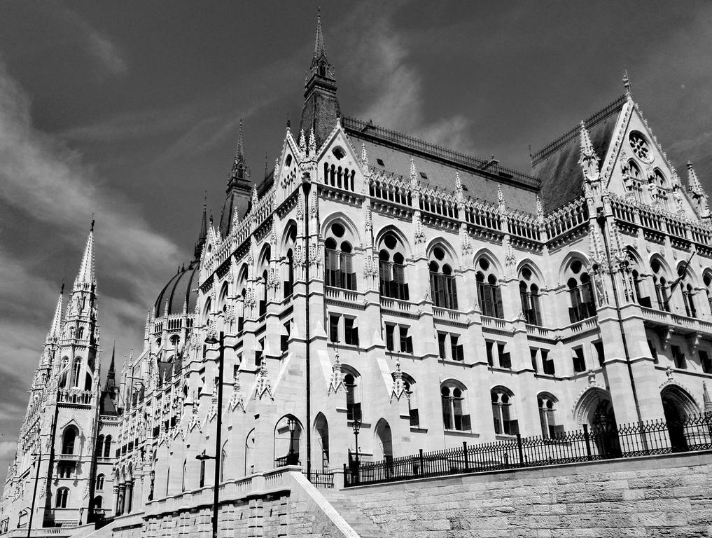Hid Hotel Budapest Ngoại thất bức ảnh